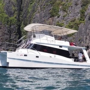 Phuket freediving Phi Phi island